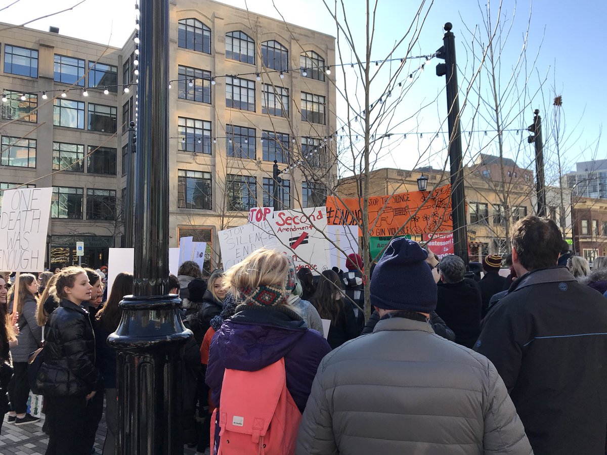 Roycemore speaks up #Evanstondemandsaction #nationalschoolwalkout
