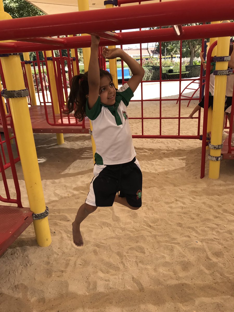 JPS_FS2's tweet photo. JPS girls are strong, powerful and successful. Sophia rocked the monkey bars today. Back and forth 4 times consecutively. Go girl. #JPSfs2 https://t.co/NZcnotysP6