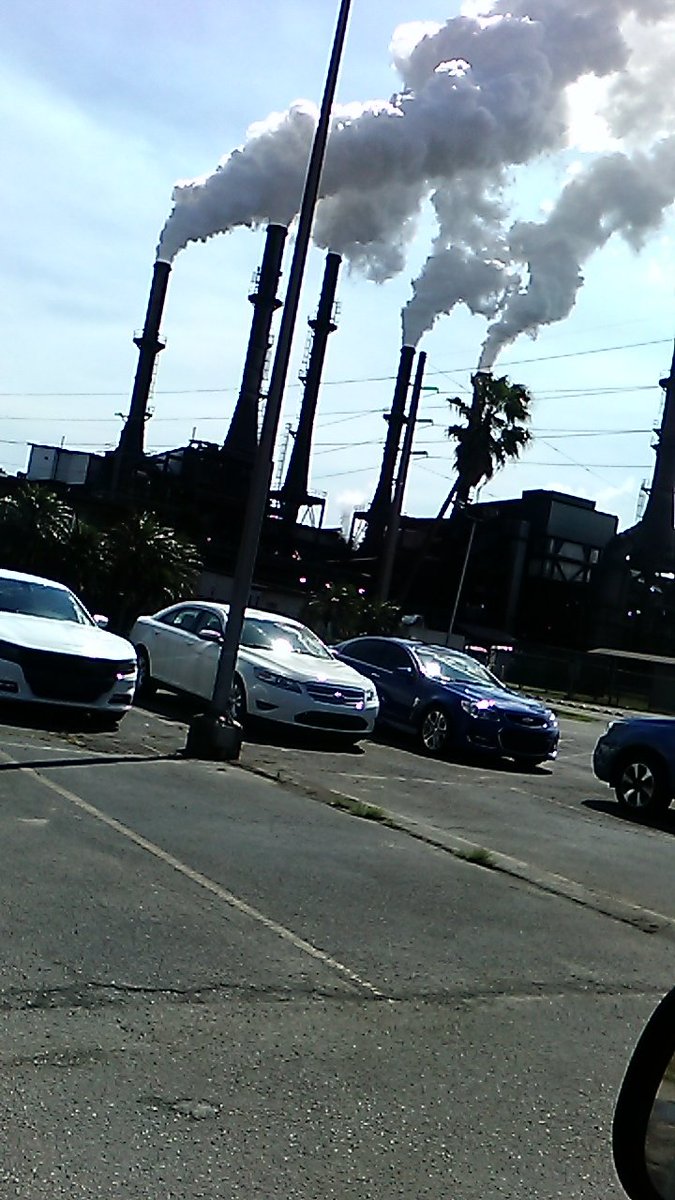 9000Politico's tweet photo. I support big business. I also support the clean air and water acts. That's not inconsistent. Thats being responsibl https://t.co/fNfo30XYXg