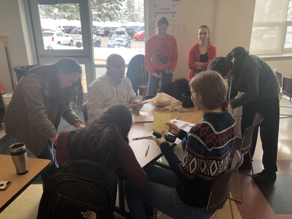 DWGregoire's tweet photo. #nationalwalkoutday at Algonquin Regional High School @THawkTweets not just walking the walk as the Town Clerk is here with a voter registration drive! https://t.co/QRGBJ9LXlD