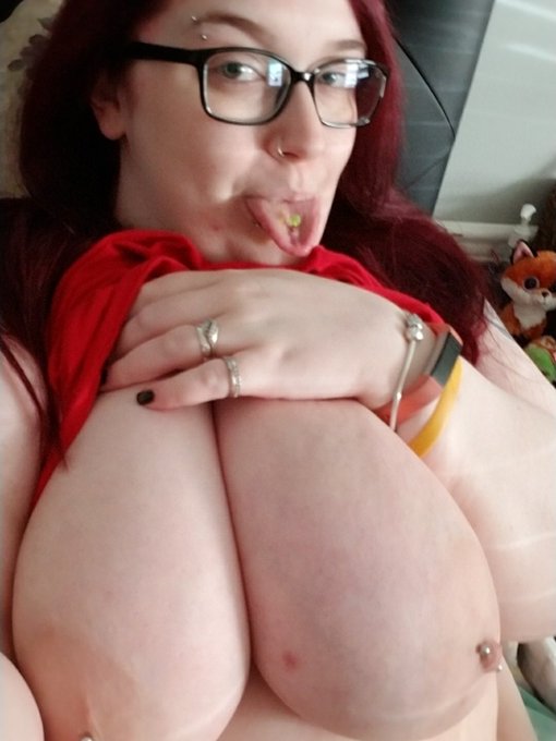 YOU ALL DESERVE BOOBS!!  Let's go back to fapping and shenanigans.   Yes? https://t.co/pJSzG8KH98<a href="/tag/camgirlsbreaktheinternet"class="tags"><span>#camgirlsbreaktheinternet</span></a>