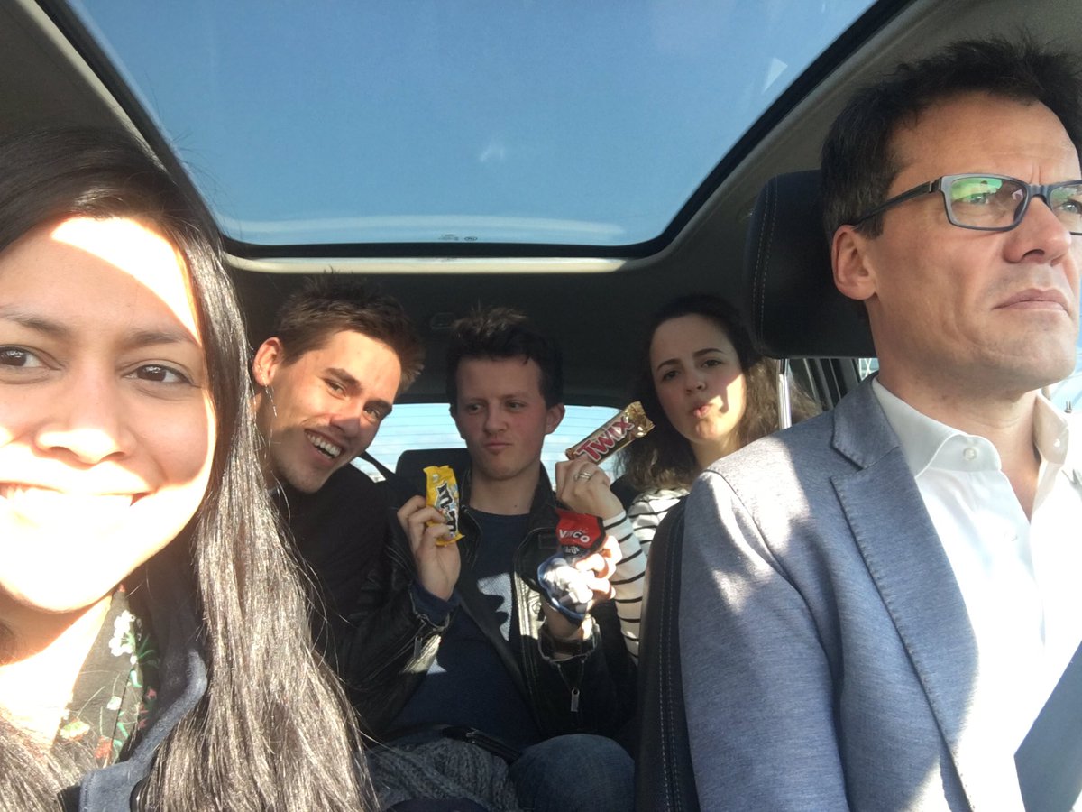 Roadtrip! #didd uitzendteam op weg naar #Haarlem 18:30 <a href="/NPORadio1/">NPO Radio 1</a>