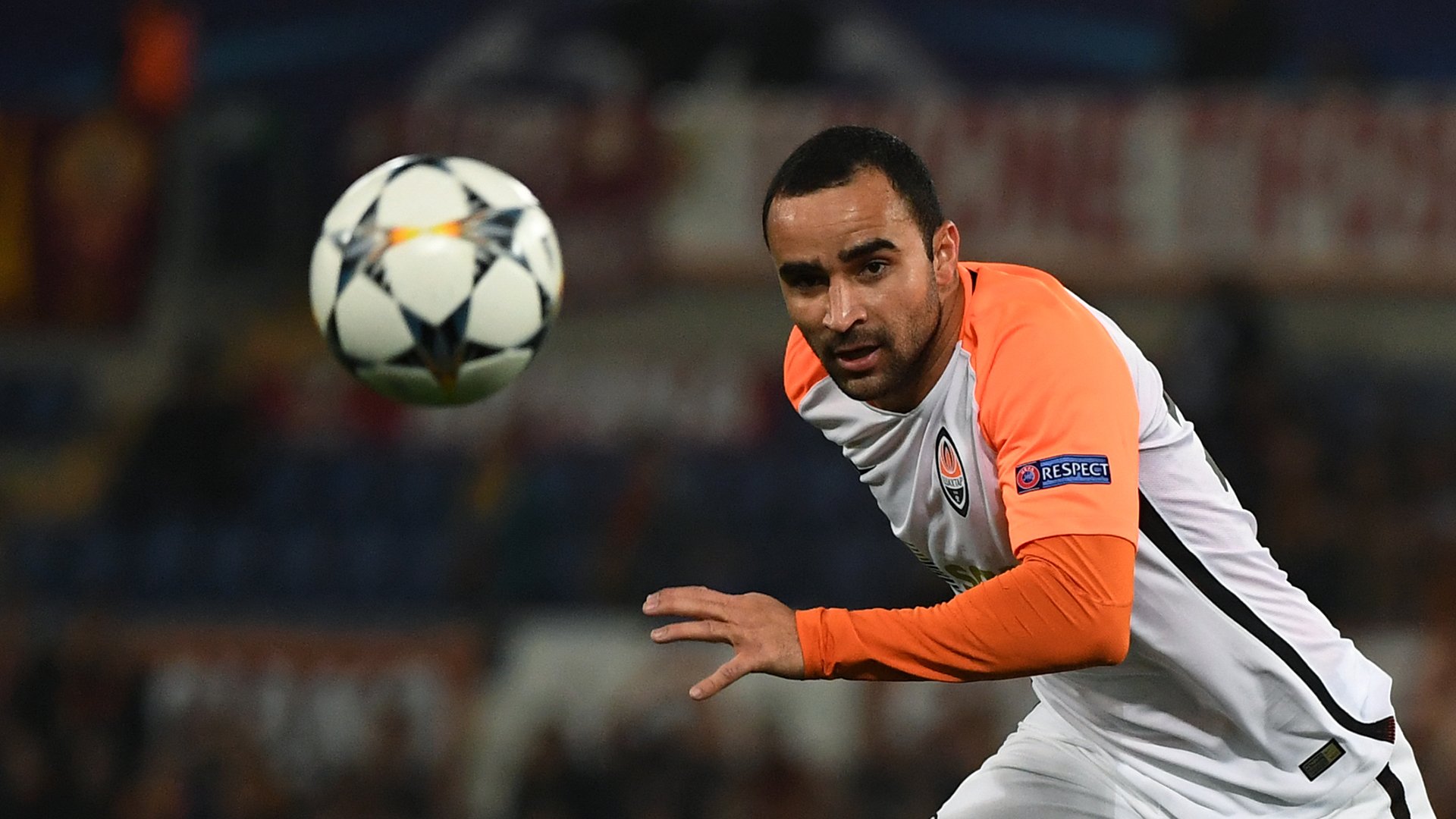 Голям хосейн исмаили. Исмаили футболист. Исмаили (футбольный клуб). Исмаили википедия. Исмаили прогноз.