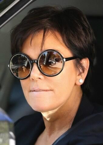 PineapplePayton's tweet photo. When you are actually Kris Jenner😱😱😱😱  @KrisJenner https://t.co/rh8LFrp0EK