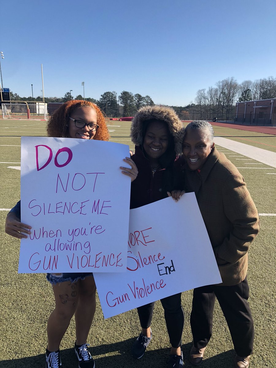 bannekersga's tweet photo. #NationalSchoolWalkout #BHSWalkout https://t.co/ADvxbRr23s