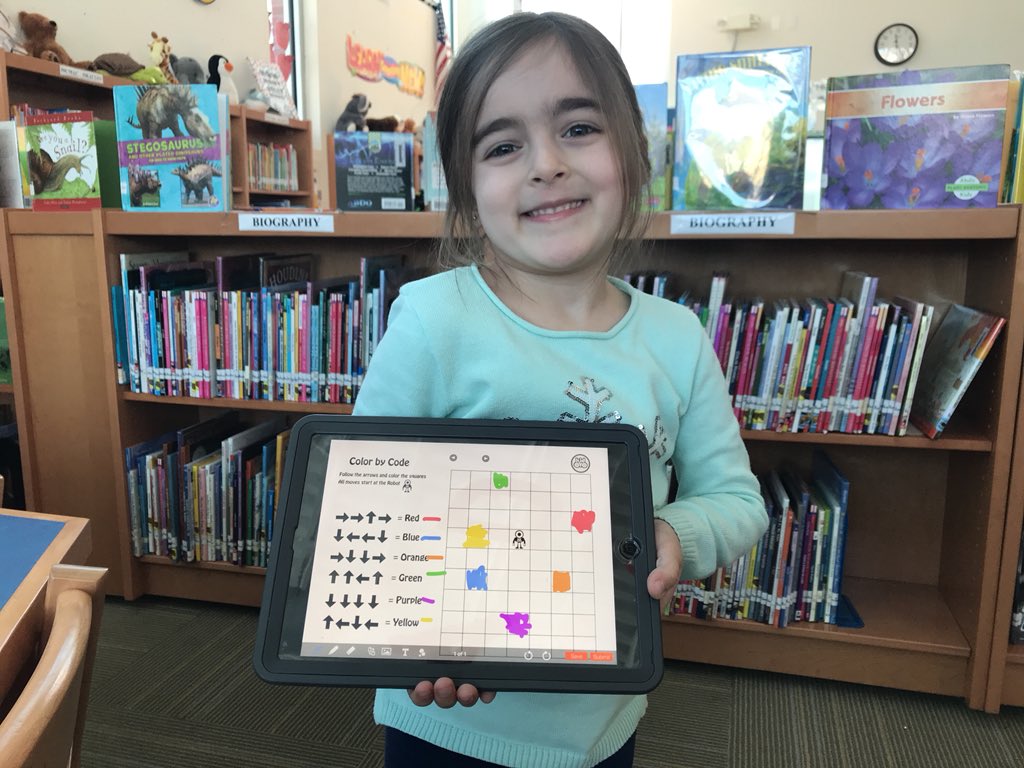Nodell_library's tweet image. Julia thinks “coding is so fun” & loves working on her @kid_OYO #ColorbyCode on @school4one! I see some new #badges in her future! @Hampton_Street #GirlsWhoCode #MineolaProud #kindergartencoders