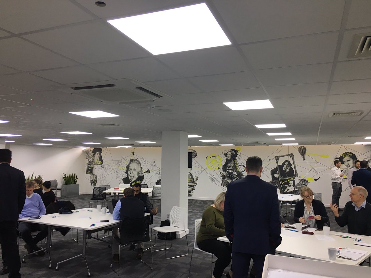 Fantastic event on taking you customer service to the next level hosted by <a href="/DamelioNicola/">Nicola Damelio</a> of Natwest and <a href="/JarroldTraining/">Jarrold Training</a>. Great networking and an excellent presentation by Matt Reed.