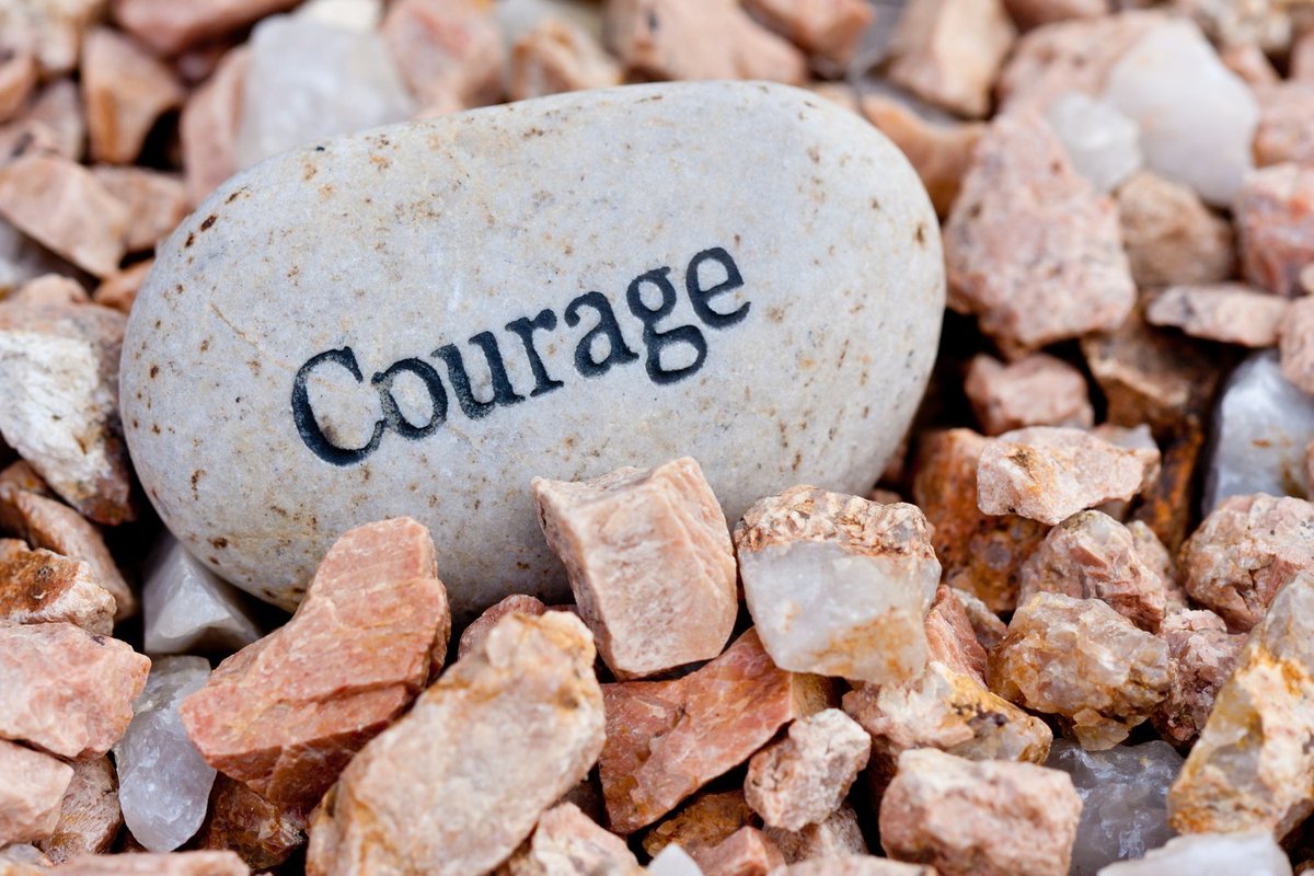 PastoralMHS's tweet photo. Women on Wednesday: Pilate's wife due to a disturbing dream advocates for Jesus.  This took courage and strength. Do you have the determination, courage and strength of Pilate's wife? Do yo speak up in the face of injustice? Pray for the ability to stand up for what's right. https://t.co/ohr4evYWYj