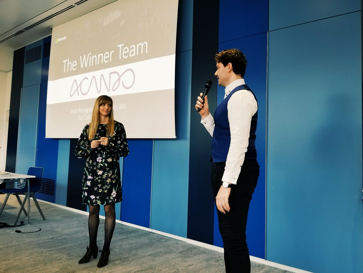 LutzJannausch's tweet image. Glückwunsch und Danke an Mario Kaczmarek von @acando_de und @BeaSavatte für die gelungene Vorstellung der Hackathon Erfahrung auf unserem @MicrosoftDE OCP All-Hands #MSPartnerPower #d365hack