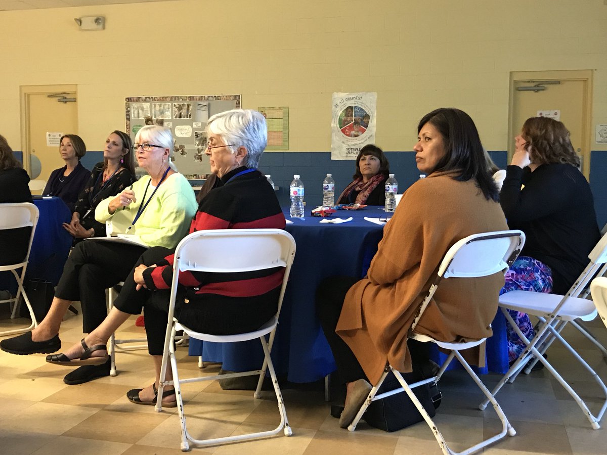 UnidosNow's tweet photo. #Listening, one of the most important messages were taking away from the @CFSarasota’s #2GenSummit. “We don’t have the right to specify what a person needs”, Dr. Rachel Hatter (@AspenAscend). “#2Gen is good for communities, states and the nation!” @sarasotaBGC https://t.co/7ZALeb4VCh
