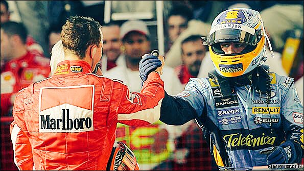 SusiesWolff's tweet image. Flashback: Bahrain 2006 was the first race on the calendar and did not disappoint. @alo_oficial vs Schumacher started here and created a thrilling season. #f1 #F12018 #competitiveracing #bringbackconstructorrivals #greatness @JensonsMutton @totoswolff @F1 @sebvettelnews @fia