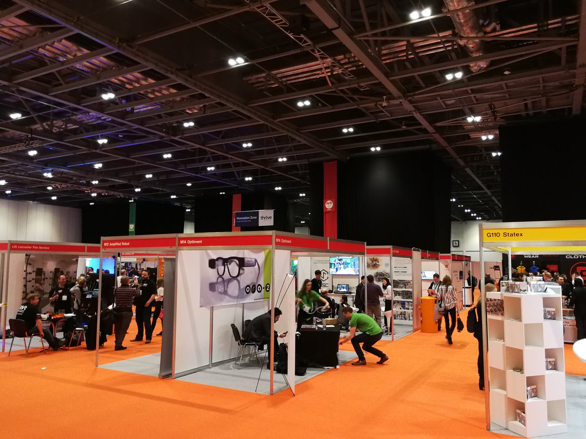 GioKinto's tweet photo. I get a sense that as the hype around wearables has subsided, this show has become more of a B2B affair, rather than a consumer-centric event as in previous years. Very noticeably, none of the big tech/wearables companies exhibited at this year's #WearableTechShow #WTS2018 https://t.co/Gdf6lhWsy2