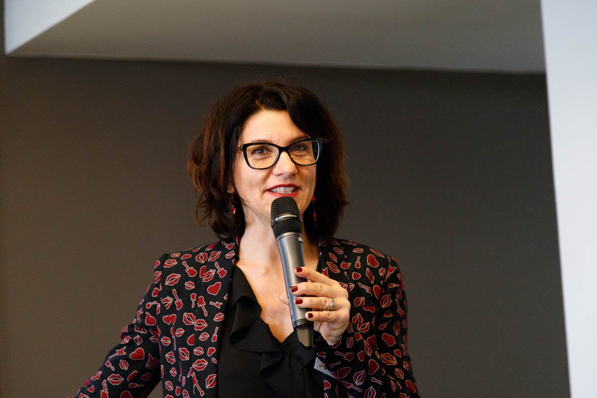 Martel_Innovate's tweet photo. The value of #experimentation and #open #testbeds for next generation communication networks at #FEC3 with @MoniqueCalisti and our projects @Fed4Fire @ICT_FLAME @ORCA_Project_ @eWINE_project @NGI_EXP @NGI4eu @5GPPP @NetTechEU https://t.co/wvBfHKPwol