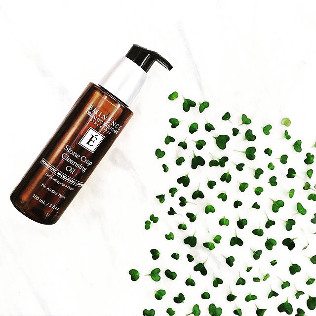 Mov1s's tweet photo. Get your green on with our stone crop &amp; supercharged microgreens cleanser! Your skin will feel lucky! This light and luxurious formula gently removes makeup and deeply cleanses the skin #instock #softer #skin #facials #organic #massagesuiteny #stpatricksday #buffalo https://t.co/La48luzdF0