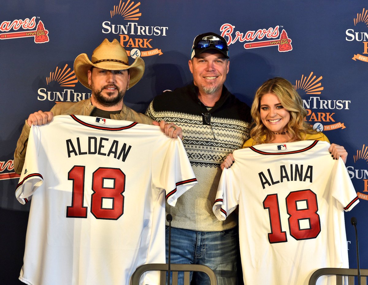 Braves's tweet image. Coming to @SunTrustPark on July 21: @Jason_Aldean @HootieTweets @lukecombs &amp;amp; @Lauren_Alaina! 

🎶 Braves.com/JasonAldean