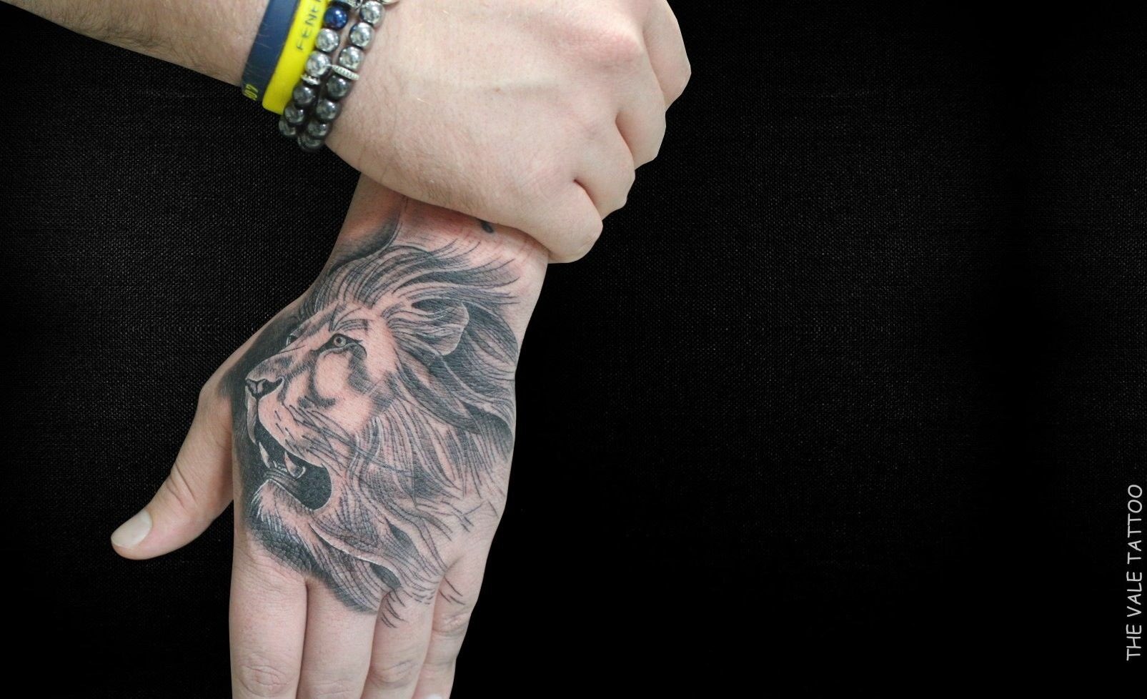 Lion Arm Band Tattoo…. 💥DM US TODAY FOR YOUR FREE CONSULTATION💥  =================== By Artist @tattoosbysujeet 💥Dm For Free... | Instagram