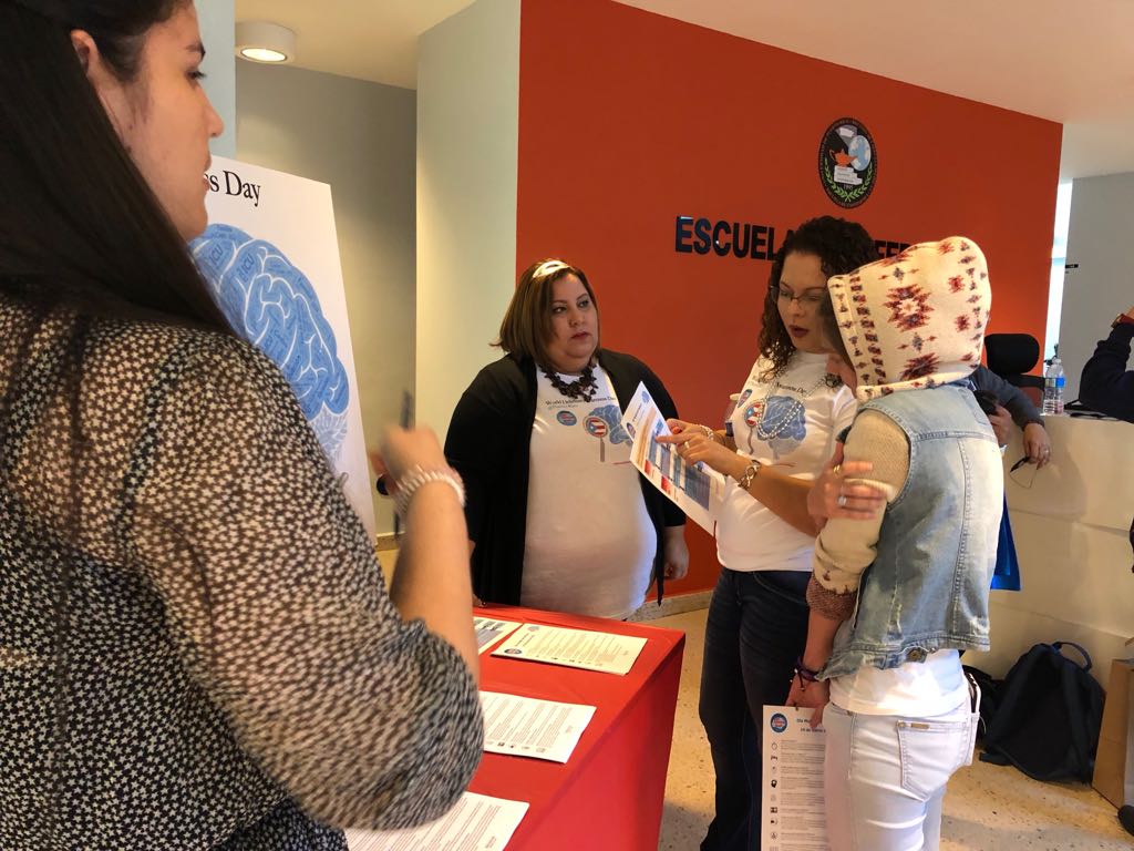 Critico_PR's tweet photo. Celebrando el World Delirium Day #WDAD2018 en la Escuela de Enfermería @EnfermeriaRCM 

@iDelirium_Aware  
@AmerDelirium 
@milliefr05 
@MamaSoleh 
@CMabelArroyo  
@IsamarOrte 
@Vtowers15 https://t.co/wShuq8XGrT
