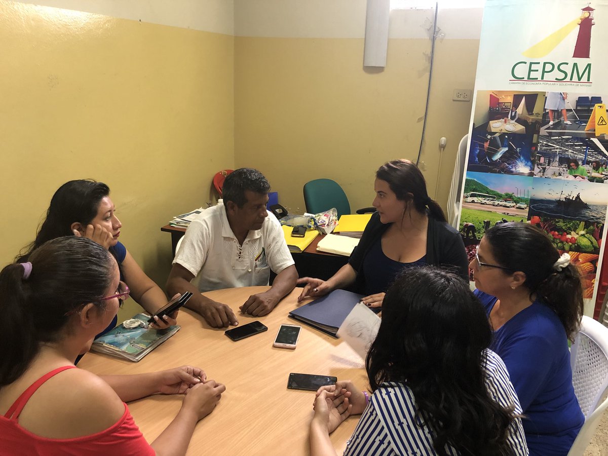 German1Cevallos's tweet photo. #IEPS brinda asistencia técnica a la Cámara de la #EPS #MANABI, -#CEPSM, para dar seguimiento al proceso de contratación #HilandoElDesarrollo Costa 2018 https://t.co/RteZdIa0Er