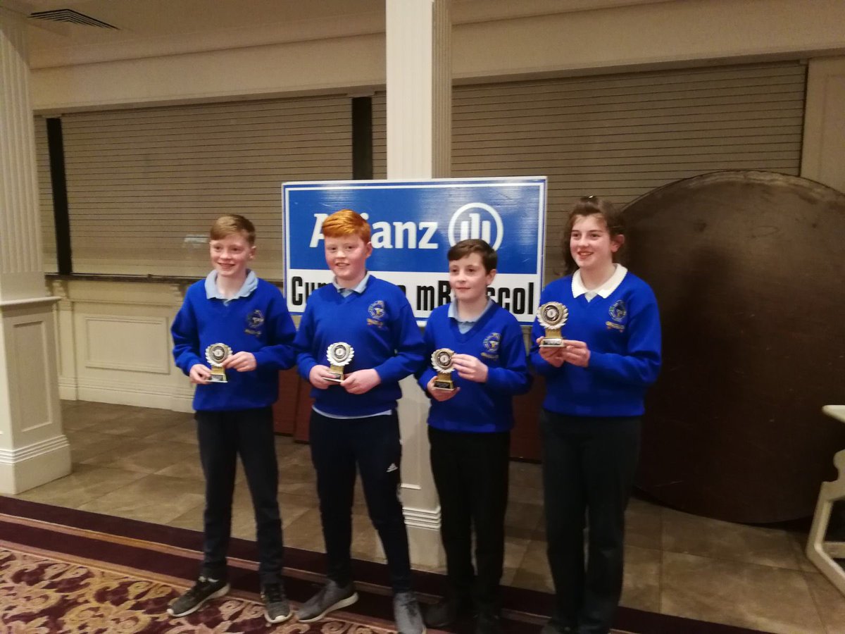 Ballymurray finished 2nd in the Roscommon Schools Sports Quiz tonight. Great effort by these 4. Well done guys
