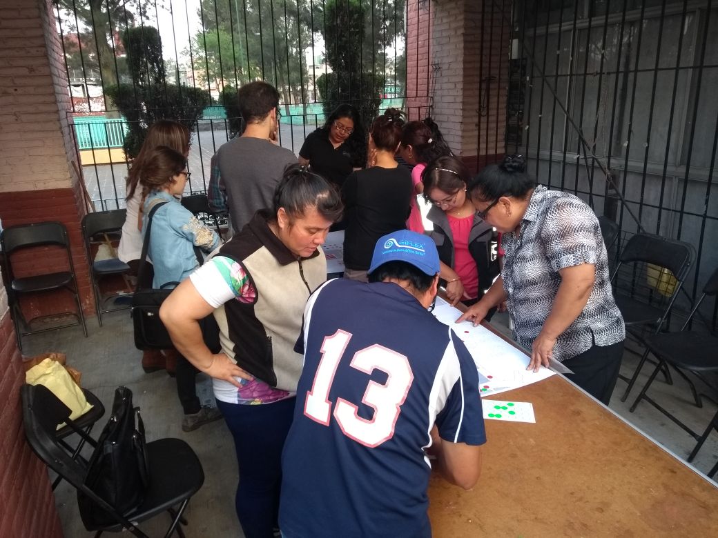 aep_jams's tweet photo. @aepCDMX @ReyPeatonCDMX El espacio público de la UH Ermita-Zaragoza necesita rehabilitarse para mejorar la calidad de vida de sus residentes https://t.co/zKg9QdRXxD