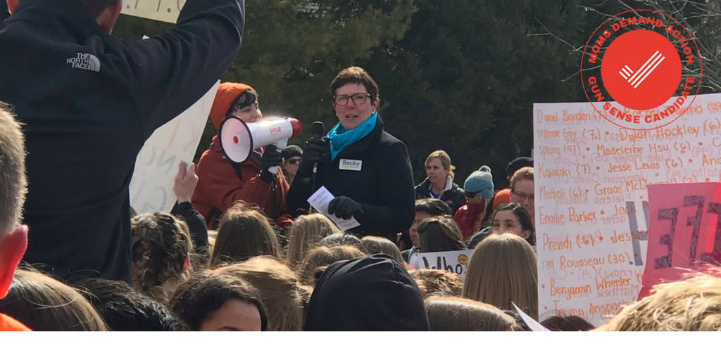 BeckyforIL's tweet photo. I was proud to receive @MomsDemand Gun Sense Candidate recognition, but I'm even more proud to stand with all the students who took charge and made their voices heard today. Congress failed you, but you are already changing the world. Because of you, the future looks bright #IL06 https://t.co/sO2bjvFEf3