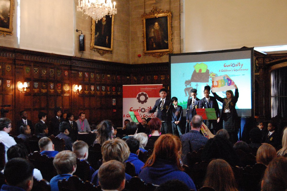 HelicopterEYFS's tweet image. @sheffieldemmaus @BethanyJunior @StAndrewsBenn @smceprimary Thank you all for all your work to make the #Curiosityconference such a success today. @isla_hill  @TrishaLeeWrites What an amazing day. Songs, Poems, Stories and questions. Perfectly curious.