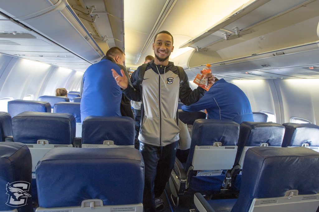 BluejayMBB's tweet photo. OMA 🛫
CLT 🛬
#GoJays #LetItFly #MarchMadness https://t.co/Uyq43bVwFd