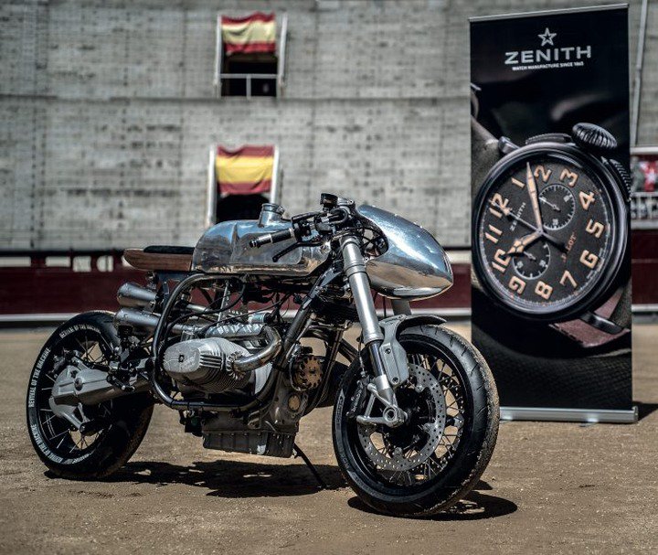 BikeVX's tweet photo. Aluminum BMW R100RS by XTR Repo and Revival of the Machine
https://t.co/u6lJknazxW
#BMWR100RS #XTPRepo #RevivaloftheMachine #caferacer #bike #motorcycles #ride https://t.co/hYWfecBSXk