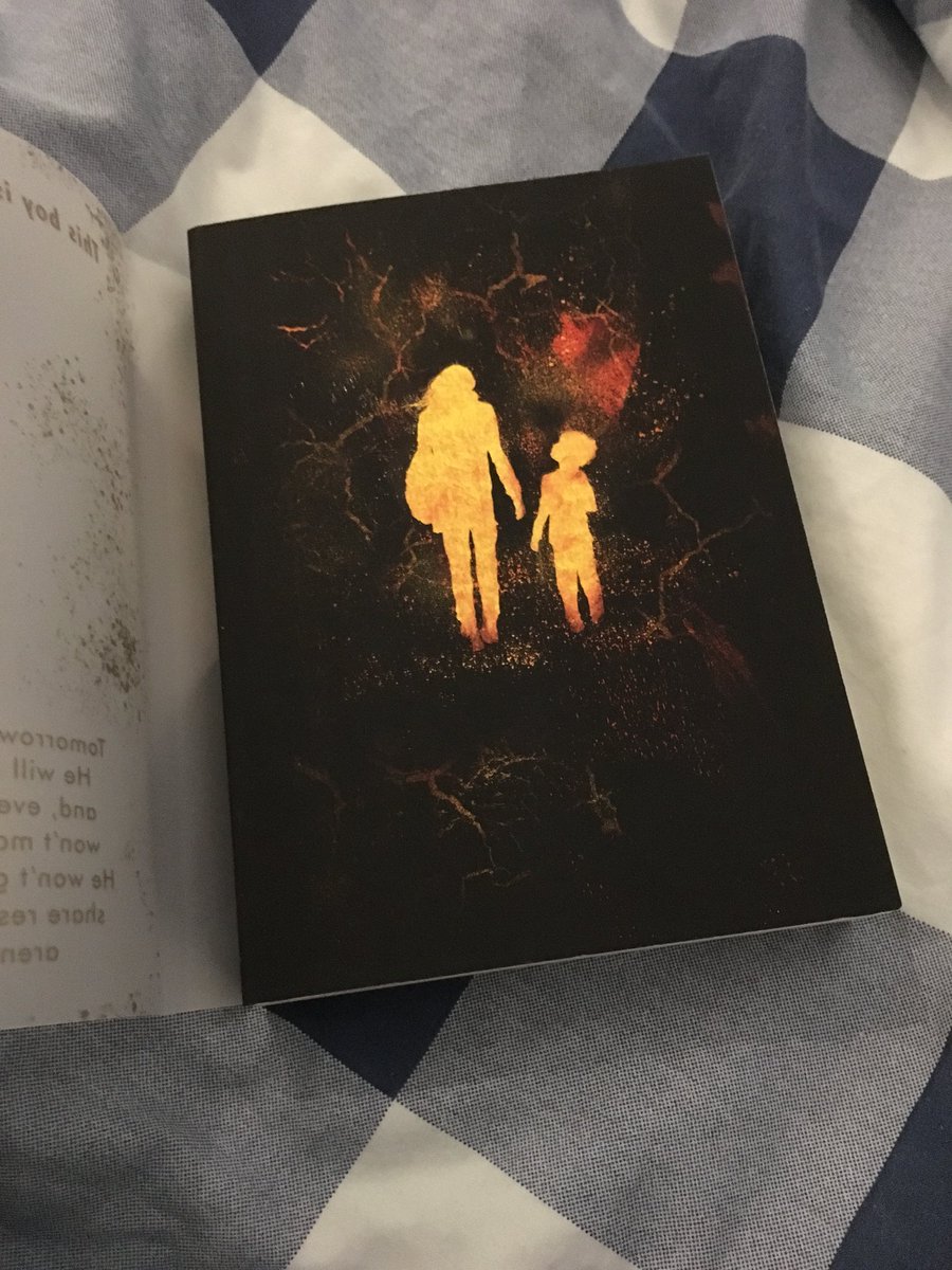 LauraLWrites's tweet photo. Look at this 😍 thank you @hodderchildrens for the new Nicky Singer novel #TheSurvivalGame I can’t wait to read this. Feather Boy was a crucial part of my childhood! https://t.co/dSRRinKKgv