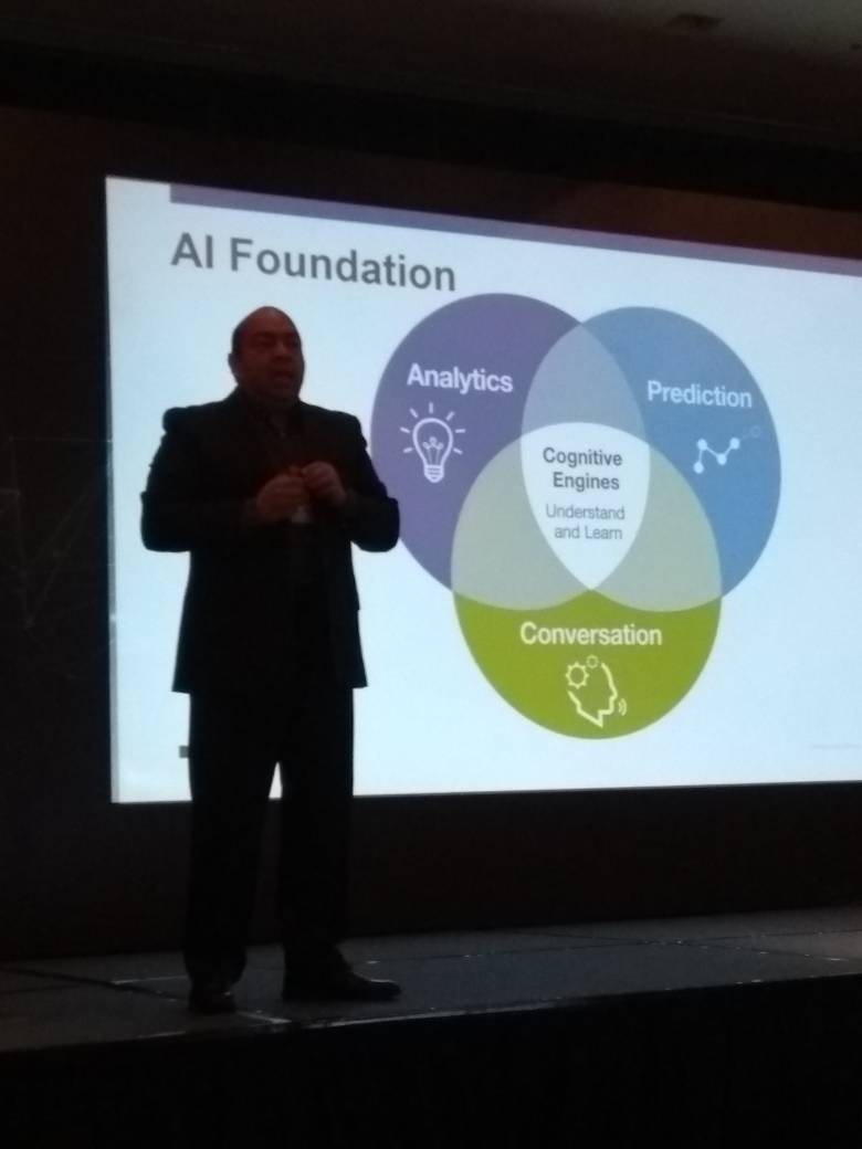 IMT_'s tweet photo. Es importante tener la tecnología pero para que funcione la experiencia debe ser ofrecida adecuada a cada comprador #GlobalCF2018 https://t.co/u4qBNEhAf4