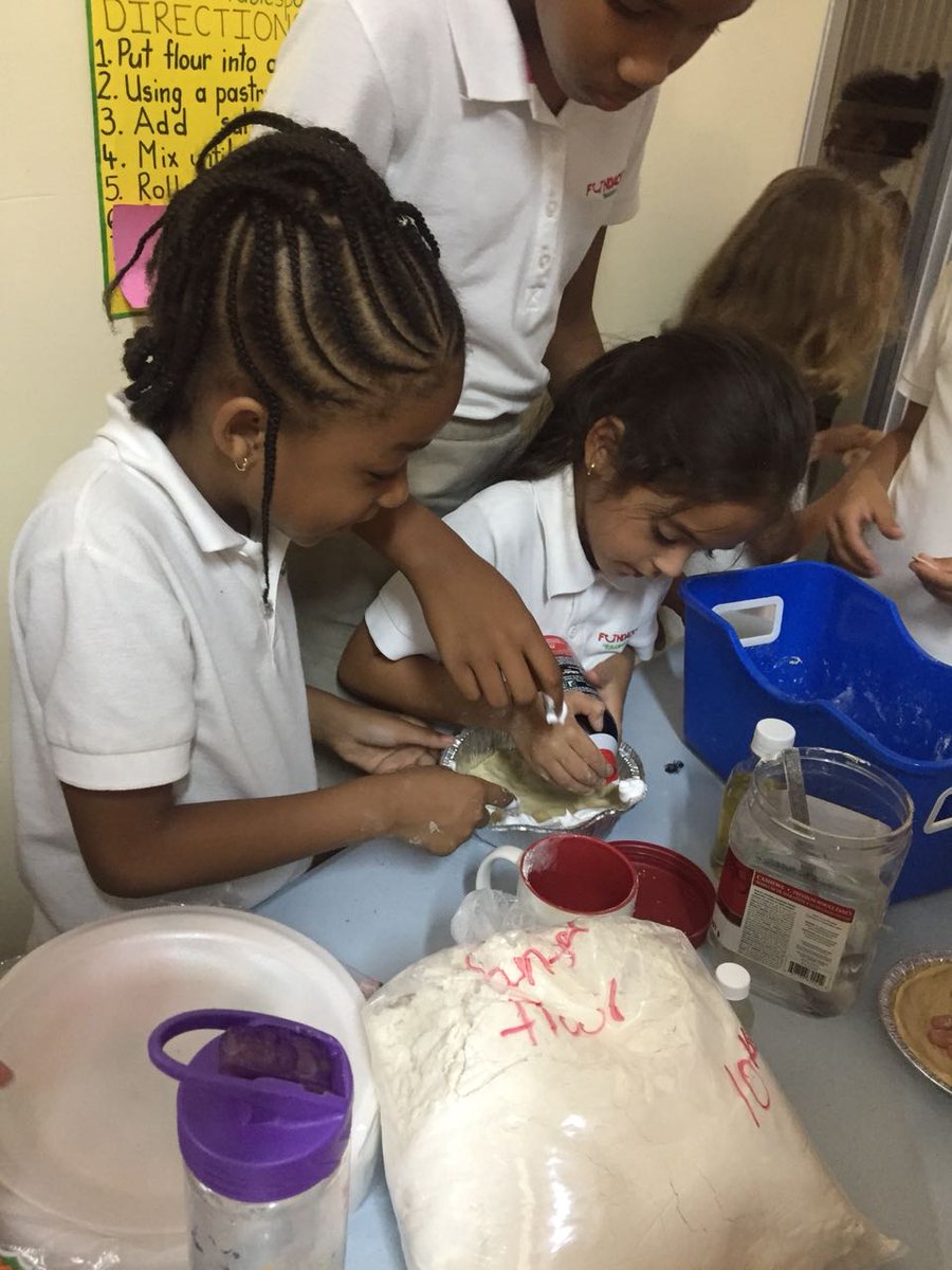 learnthefun's tweet image. Got PI (π)? 

Some of us made PI(e) while others were PI(ed). We LOVE opportunities to have some FUN and today we did. 

#LearnTheFUN 
#PIDay
#MakePI
#Pi(e)Tía