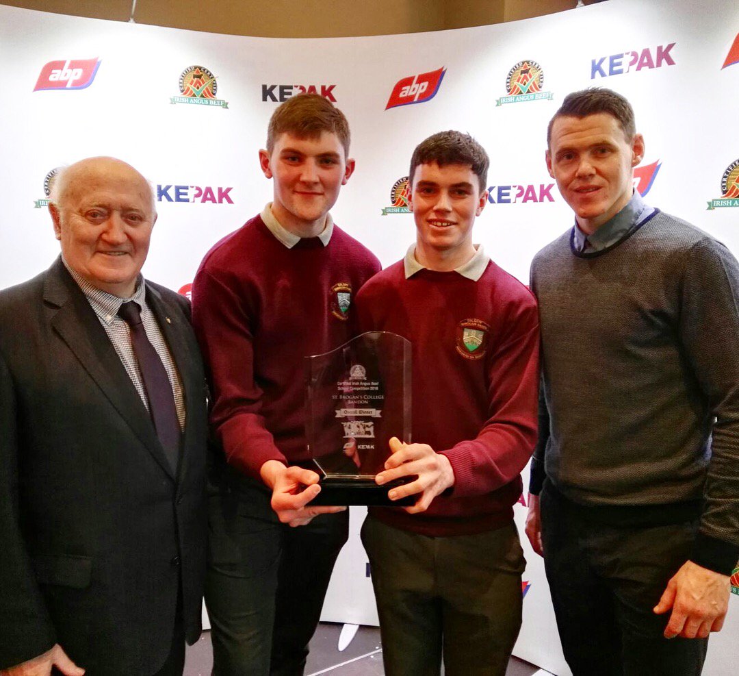 _tjreid's tweet photo. Great honour to speak and present today at the Certified Irish Angus Beef schools competition in @CrokePark . Well done to all involved, great incentive for schools to become more knowledgeable on the benefits of farming #Kepak #AngusBeef #ABP #Farming https://t.co/5yjsckddti