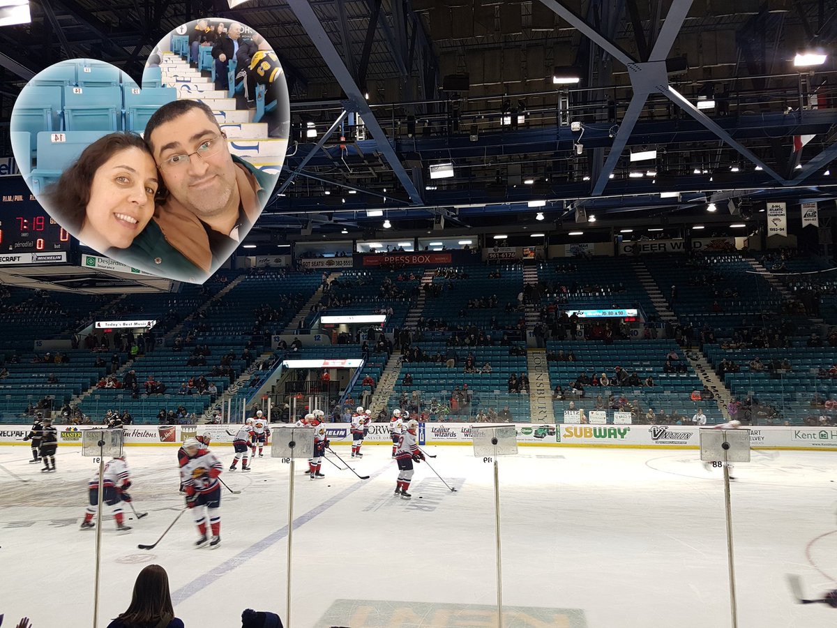 motafoka's tweet photo. @monctonwildcats #MonctonColiseum #SeasonFinale #GoCatsGo
🏒🏒🏒 https://t.co/Vk4W30UH4s