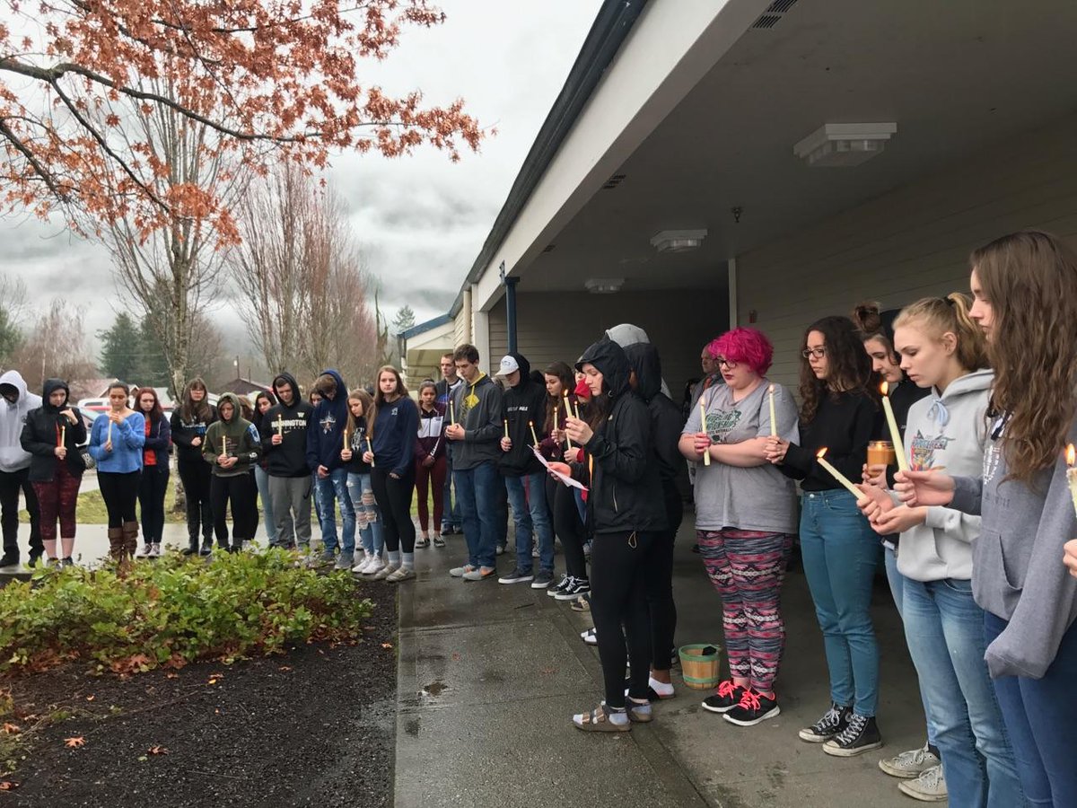 dhs330's tweet photo. #NationalWalkoutDay https://t.co/efL671bmq9