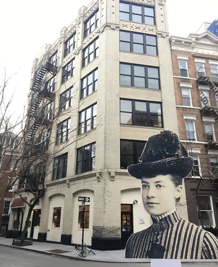 nyclgbtsites's tweet photo. #FlatAlice stop #3: 50 Commerce Street
#Lesbian photographer Berenice Abbott and her partner, #art critic Elizabeth McCausland, lived and worked here. Abbot is best known for her "Changing New York" series #WomensHistoryMonth #womenshistory https://t.co/Xz6iM5OlYI https://t.co/G2ufj43tja