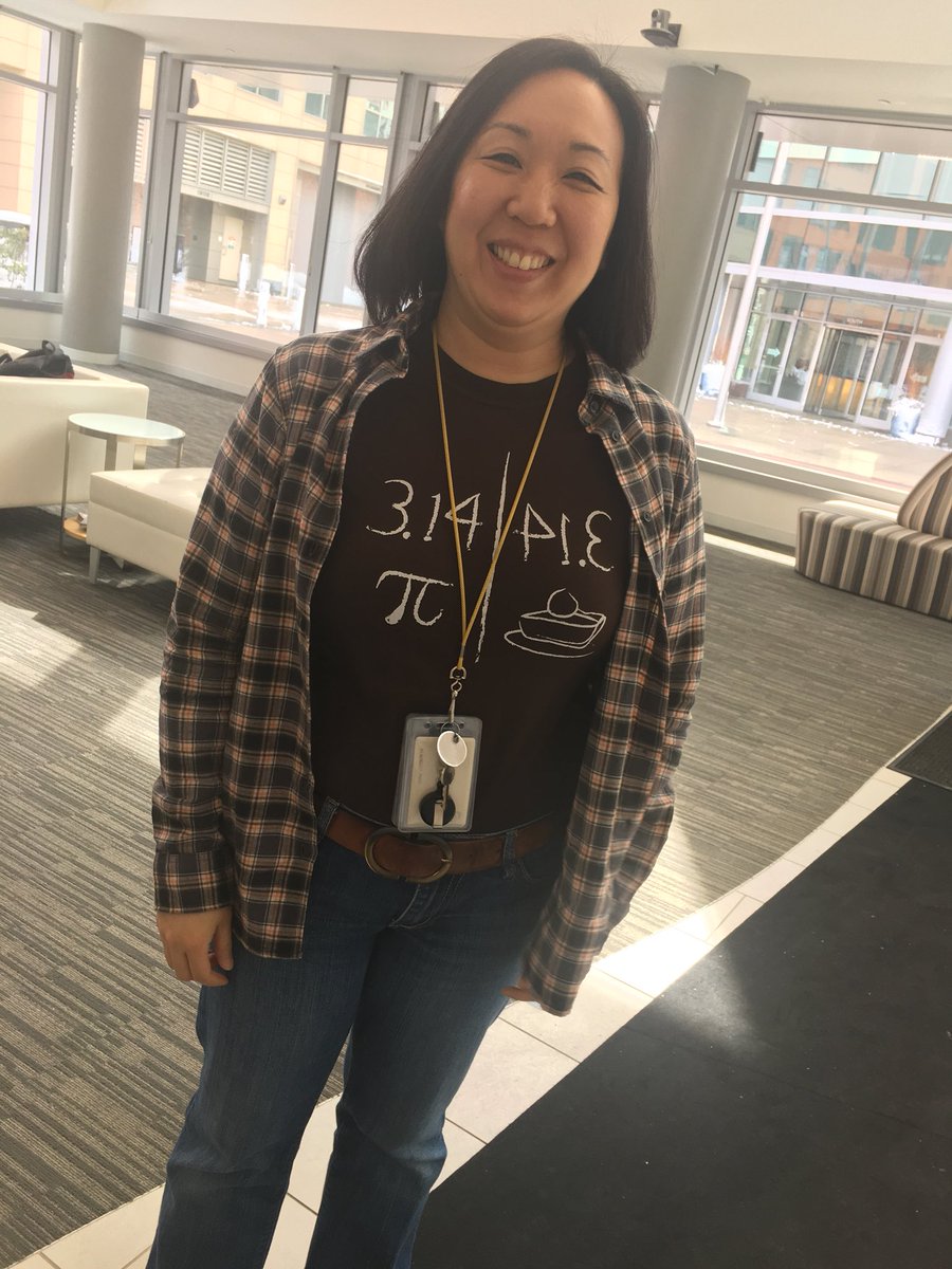 LabCentral's tweet image. It’s all about @Pi &amp;amp; @Pie @labcentral today! Who will walk away with the coveted prize of #PieMaker extraordinaire? #HappyPiDay