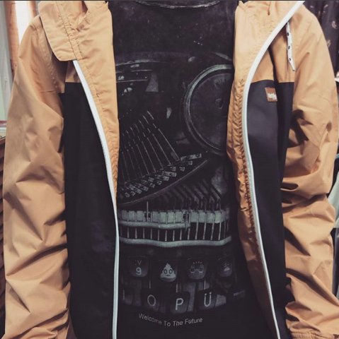numwear's tweet photo. #cortavientos #impermeable @iriedailyberlin y #camiseta #numwear ...y a triunfar... #streetwear #fashion #clothing #waterproof #organiccotton https://t.co/Essf6MSQJG
