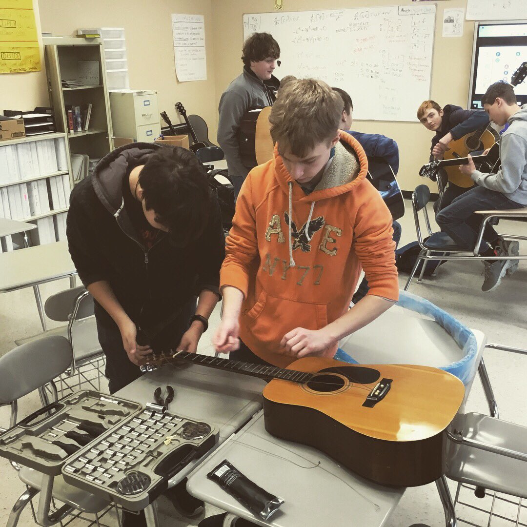 svrcs's tweet photo. Mr. Philips’ Guitar Club (middle school/high school) has been hard at work learning songs, restringing guitars, and using cool equipment! #svphoenixpride https://t.co/xPEaDKzbsK
