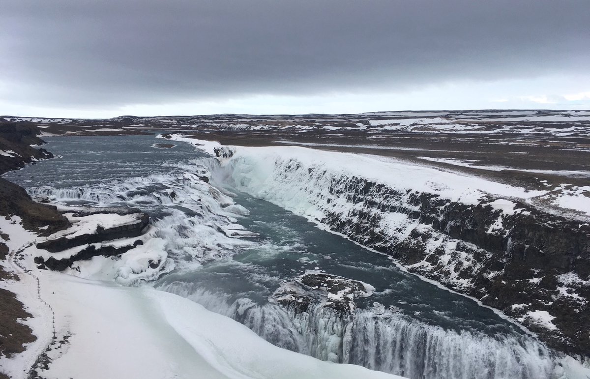 ivanconinx's tweet photo. Meet Gullfoss, one of Iceland’s most iconic waterfalls. It is found on the Hvítá river canyon in south Iceland 🇮🇸 #iceland #gullfoss #goldenwaterfall #waterfall #goldencircle #winter #snow #mystopover https://t.co/brJOB2z09T