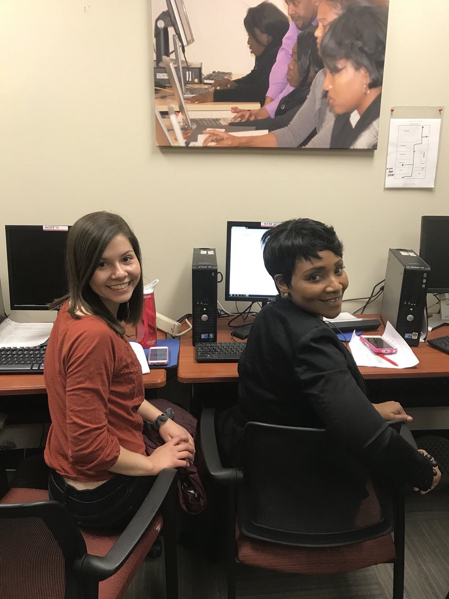bearbreaksatl's tweet photo. Working hard to get Job Fair ready !#bestspringbreak #BearBreaks #breakingbearriers https://t.co/Ak0IjS752h