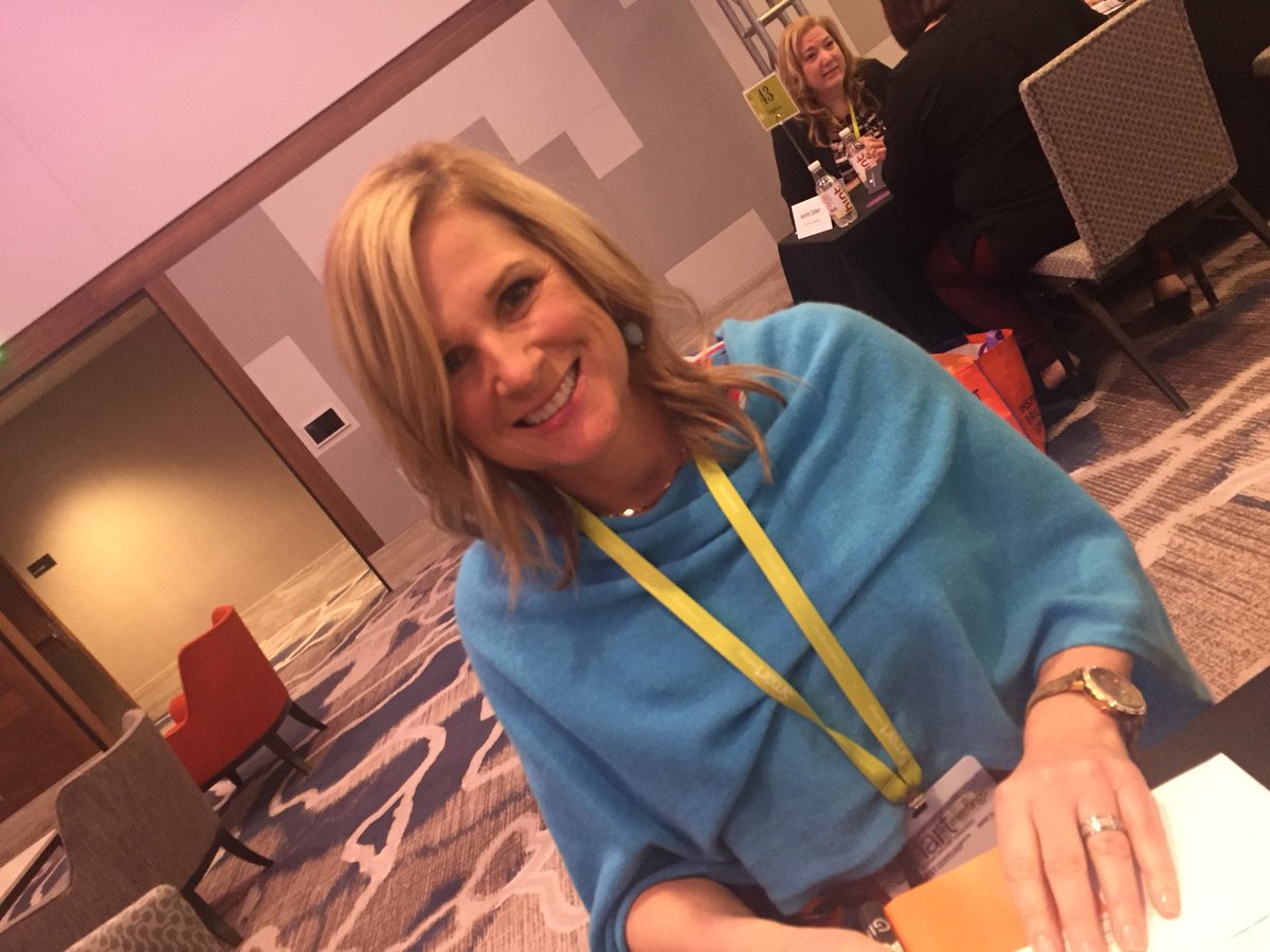 SmartMtgsJT's tweet photo. #MeetSmart Tip: Kristi DiTullio @TetherowGolf says take your corporate adventure outside. #Meetingswithaview https://t.co/KNFRsHZEoq