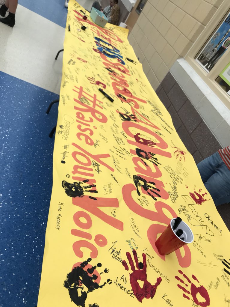 whoops_cam's tweet image. I’m so incredibly proud of what we did today. Thank you to those brave enough to walk out. Thank you to those who came to remember. Thank you for standing up to be heard. 🧡 #NationalStudentWalkout #StudentsDemandAction #Stand4Change