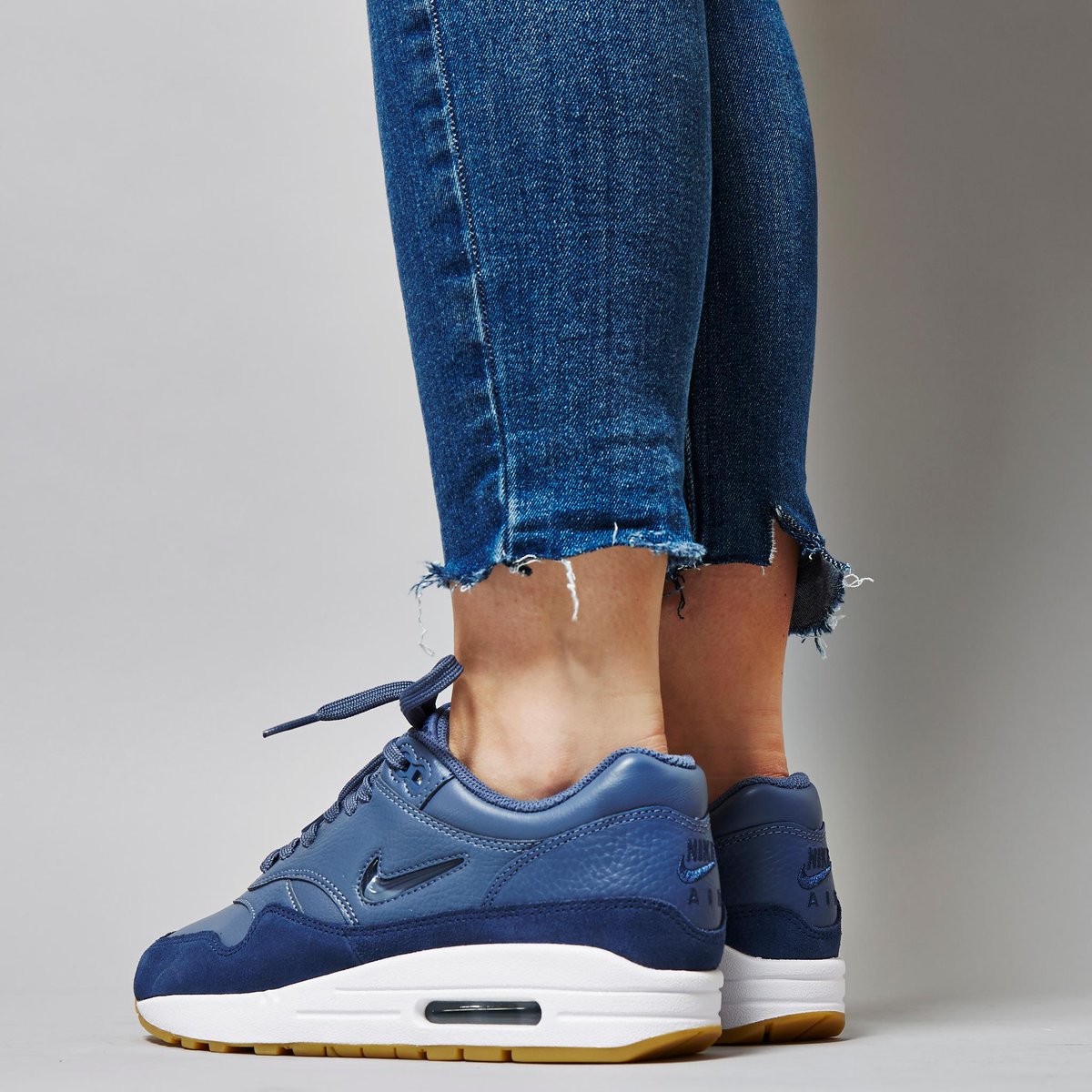 offspring nike air max 1