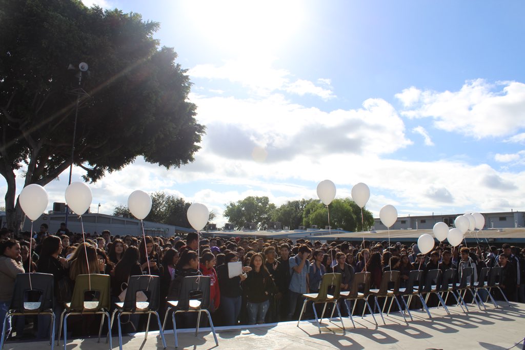 Amazingly powerful and peaceful rally today organized by <a href="/norwalkasb/">Norwalk ASB</a> and @NorwalkAdmin to remind our students that they can come together to share a powerful message of “Never Again”. So proud of our Norwalk students: #enoughisenough #lancerfamily #nlmusd