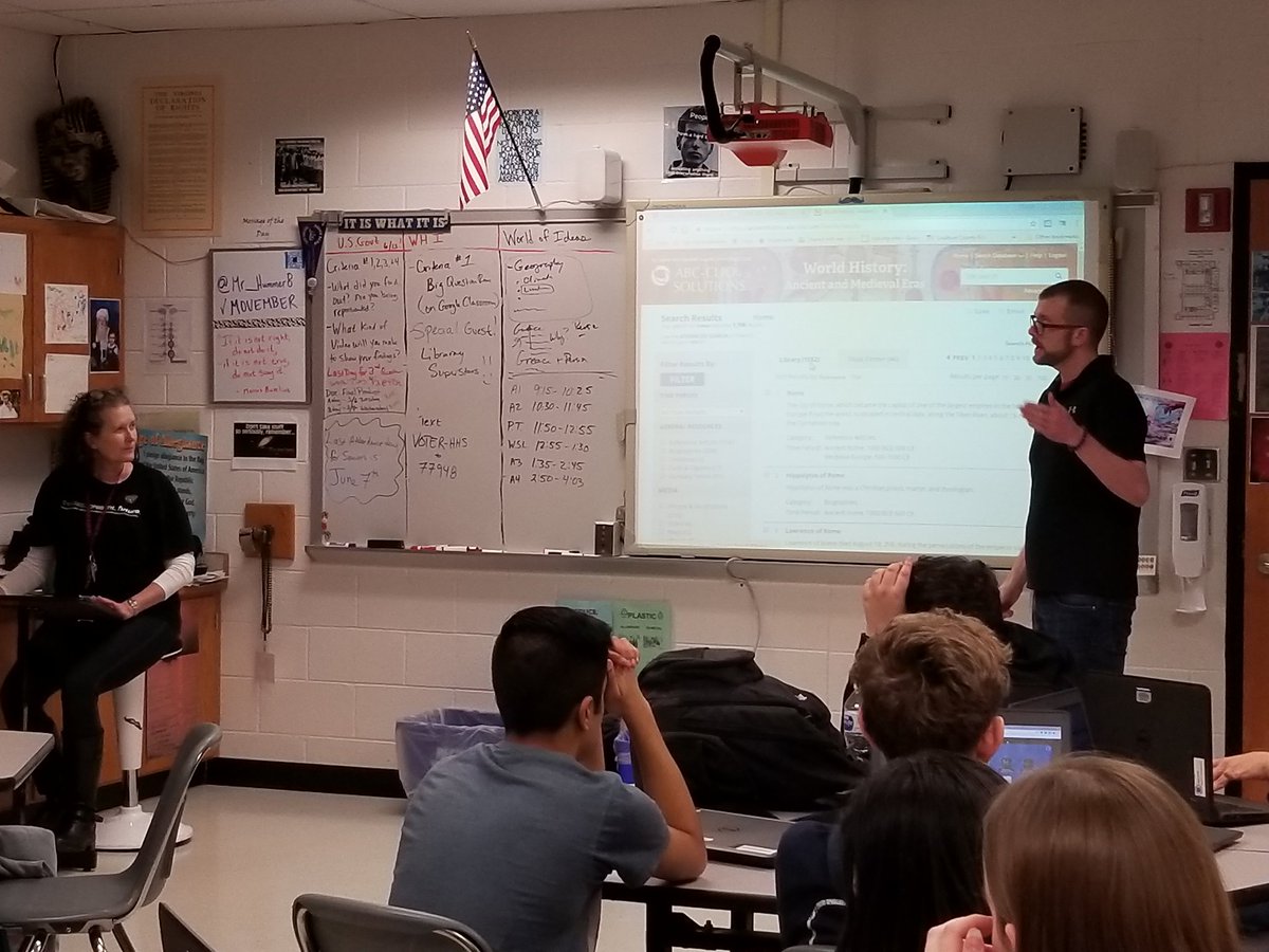 Mr_Hummer8's tweet photo. Our librarians helping World History Ss refine their search and research techniques!  #LoveOurLibrarians #BuildingBetterLearners @RoarPride https://t.co/lo6mSFtcB1