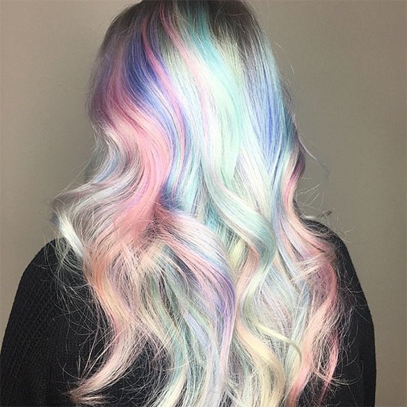 WellaPro's tweet photo. From oil slick inspired to unicorn hair, we LOVE how creative our stylists are getting with our Color Fresh Create range! 🎨 See some of our favorite looks and get inspired: https://t.co/fDelQViQo0 #ColorCreators https://t.co/HqEZCdT8x6
