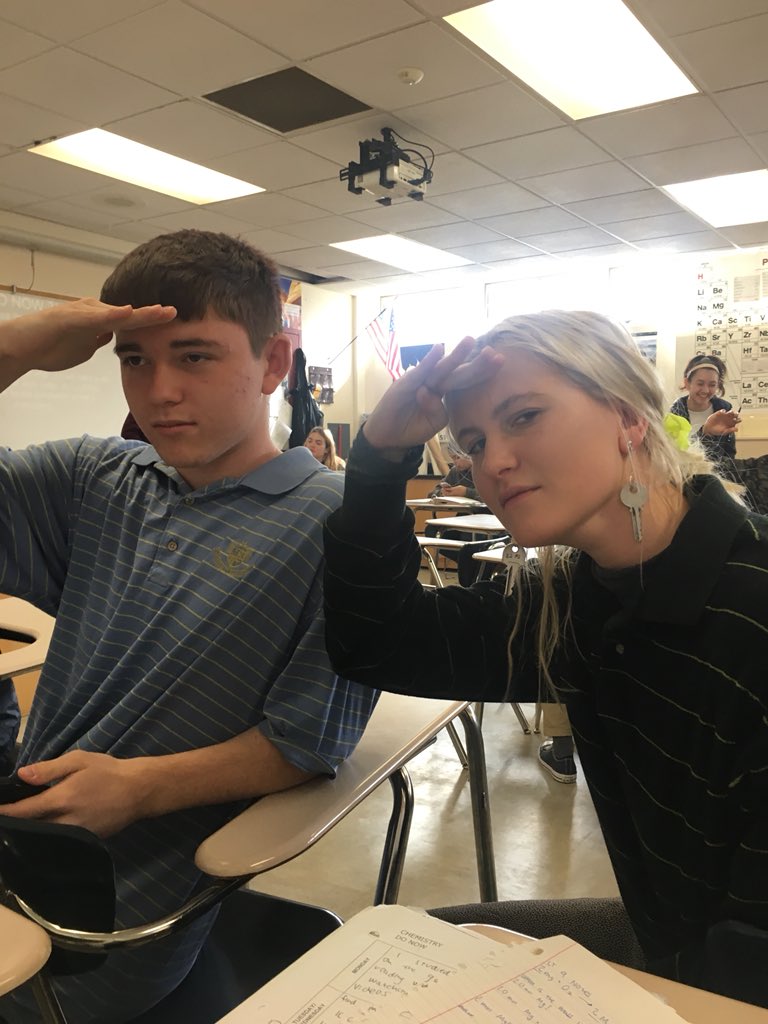 LSteddin's tweet photo. How many likes can our troops get? https://t.co/iLVz2KkZFo