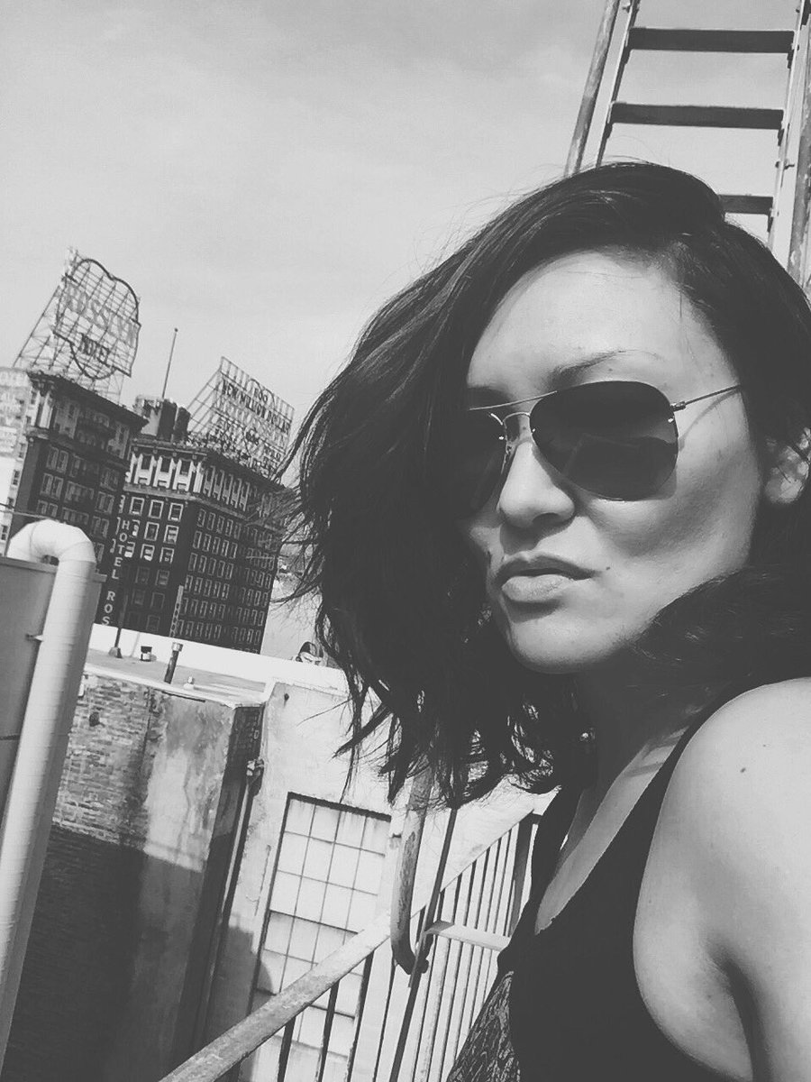 MaryChristinaB's tweet image. Life is beautiful even without colors...you just gotta dig a little deeper. 👁#DownTownLA #dtla #themcb #marychristinabrown