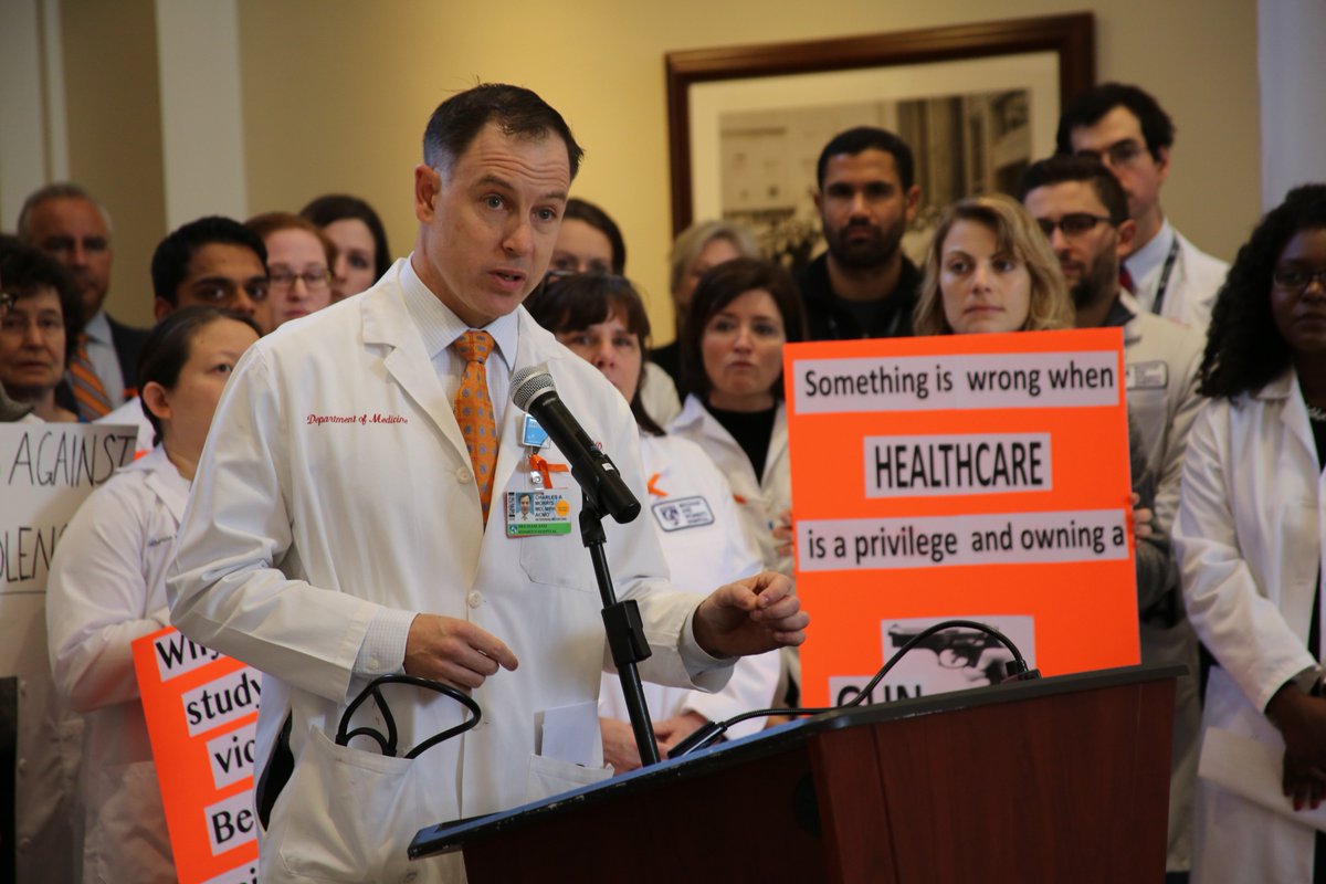 BrighamWomens's tweet photo. Thank you to all who were able to join us today for the Healers Stand Against Gun Violence event. If you couldn't attend, be sure to check out our Facebook Live stream of the event here: https://t.co/5yicrEpkKK #BostonHospitalsAgainstGunViolence #BostonMDsAgainstGunViolence https://t.co/eQzhdN1bgH