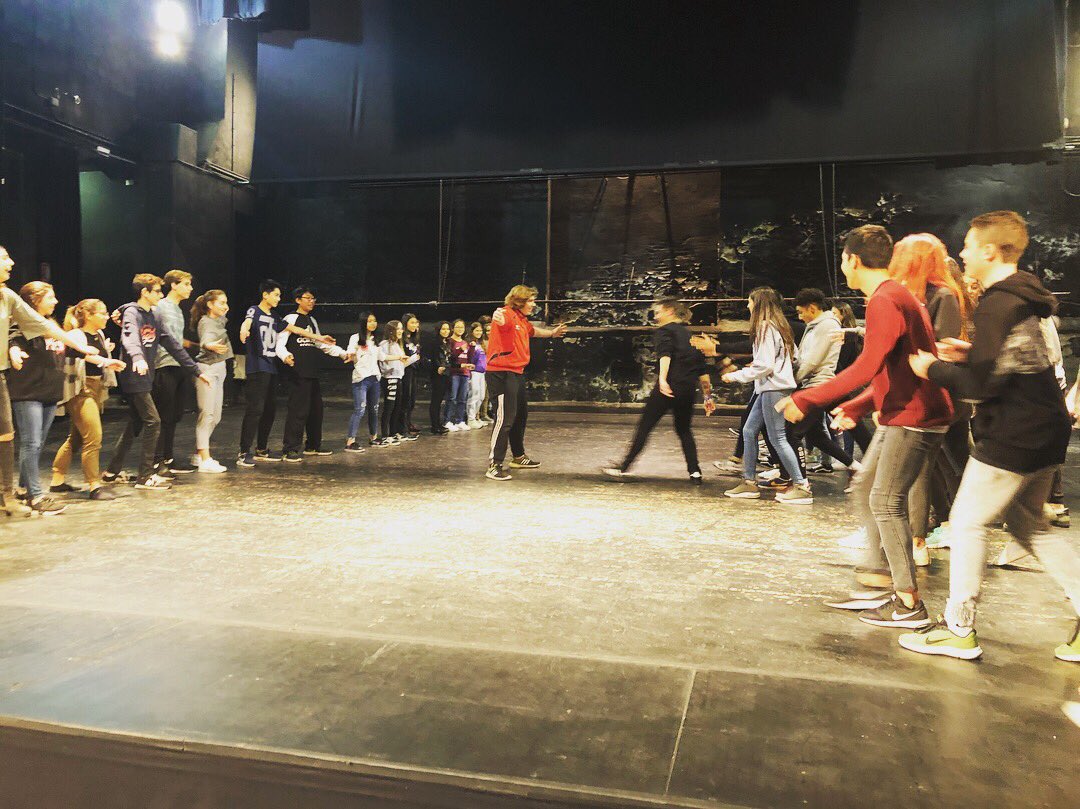 INS_Campeny's tweet photo. Avui #4tdESO assajant #totsdansen2018 @CulturaMataro @ins_campeny https://t.co/D23voavVbF